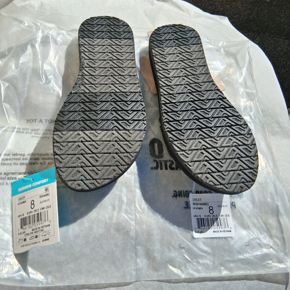 REEF GINGER Flip Flops Black Womens 7, 8 RF001660BK2 New in Bag Vegan - Picture 4 of 4